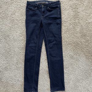 Calvin Klein Pants & Jeans Ultimate Skinny Stretch Size 4 x 30 Dark Wash